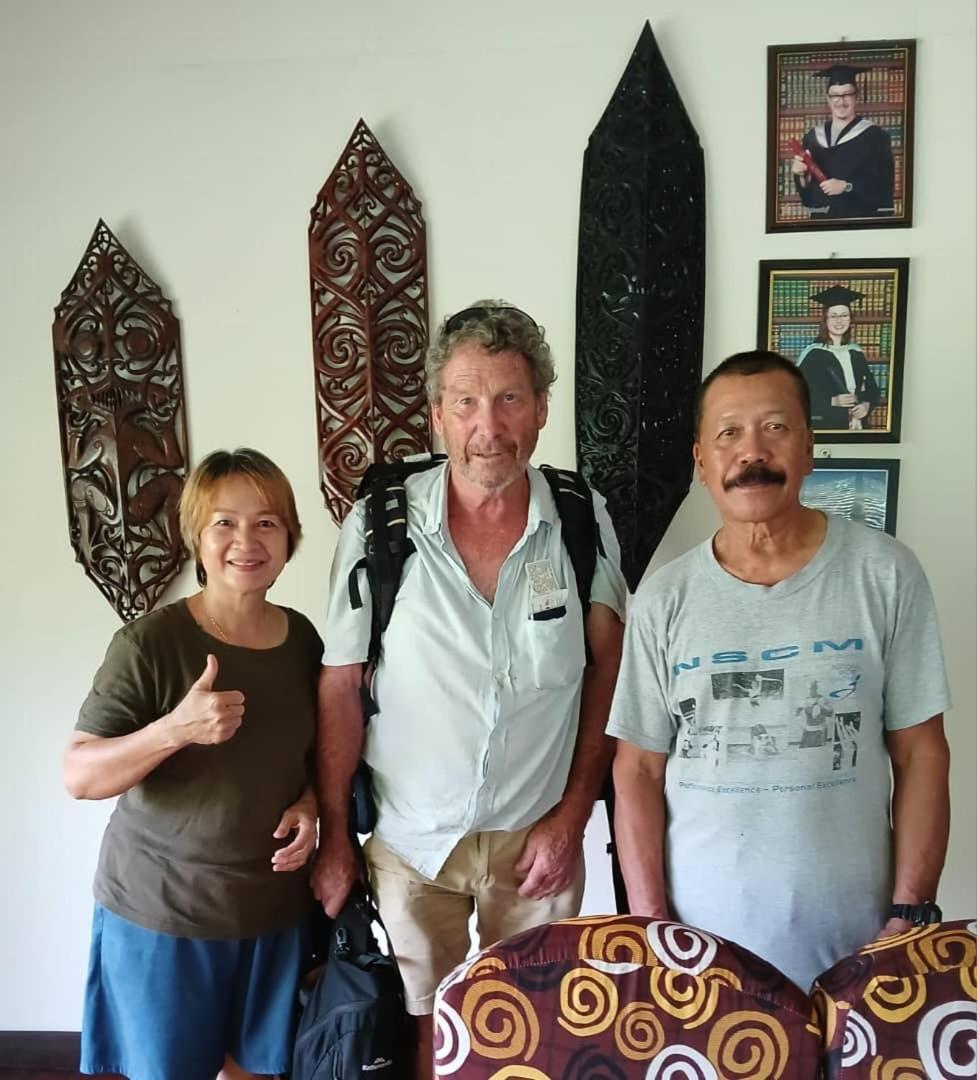 Mulu Tribal Homestay Buitenkant foto